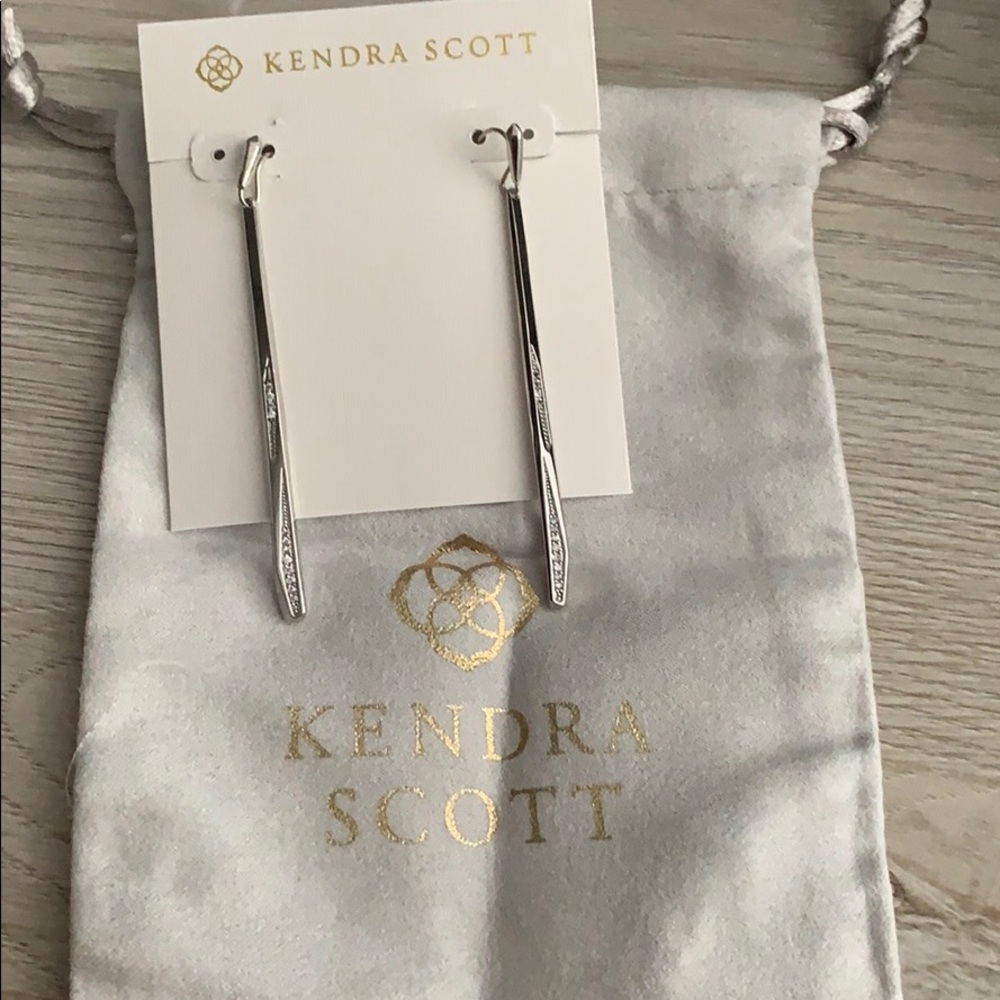 KENDRA SCOTT EARRINGS
